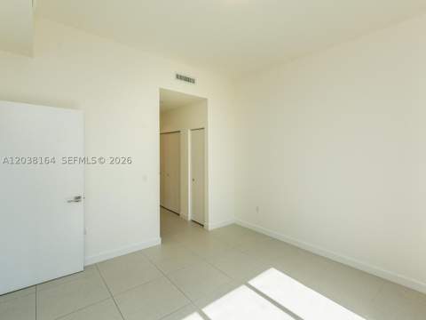 5350 NW 84th Ave 1018, Doral FL - photo 12 of 26