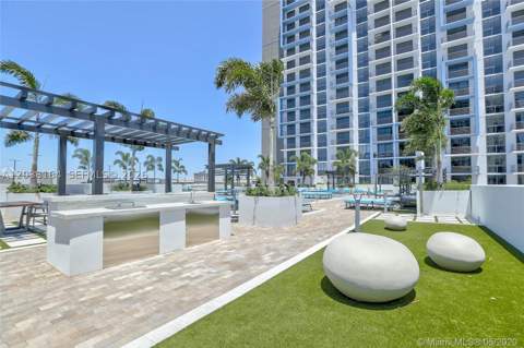 5350 NW 84th Ave 1018, Doral FL - photo 17 of 26