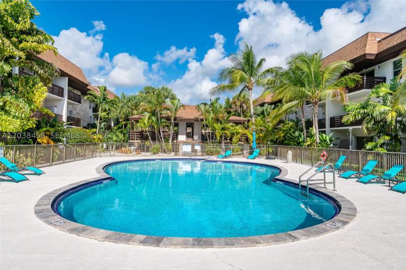 2 bedroom Condominium at 7483 SW 82nd St A206, Dadeland Capri Condo, Miami — photo 4