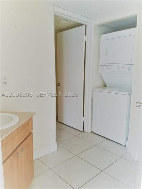 8255 SW 152nd Ave E-101, Miami FL - photo 14 of 17