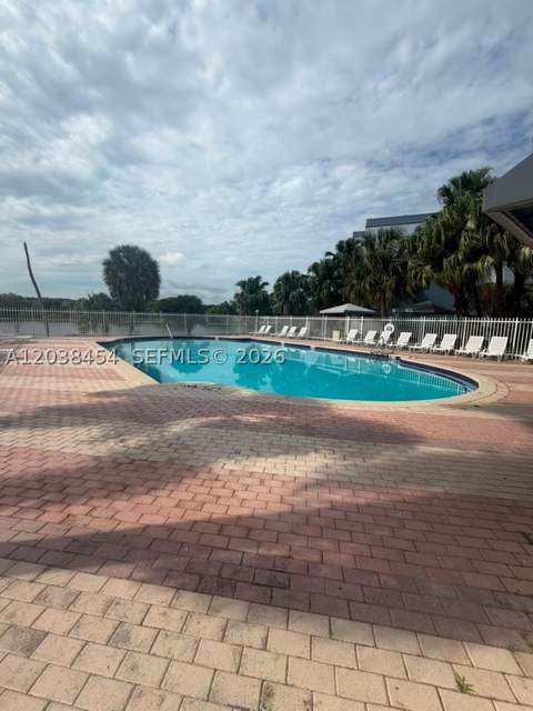 9375 Fontainebleau Blvd L225, Miami FL - photo 8 of 10