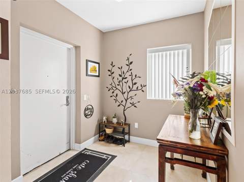 15051 Royal Oaks Ln 401, North Miami FL - photo 18 of 33