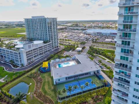 15051 Royal Oaks Ln 401, North Miami FL - photo 21 of 33