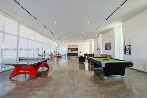 15051 Royal Oaks Ln 401, North Miami FL - photo 22 of 33