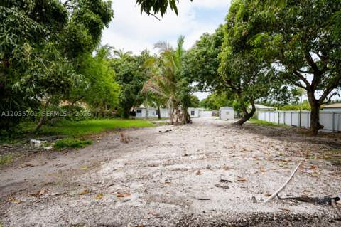 10945 NW 19th Ave, Miami FL - photo 18 of 18