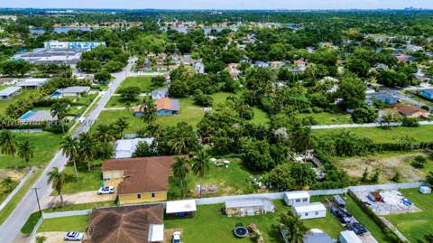 10945 NW 19th Ave, Miami FL - photo 6 of 18