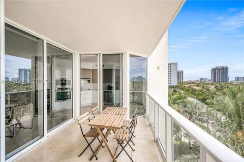 19333 Collins Ave 709, Sunny Isles Beach FL - photo 21 of 30
