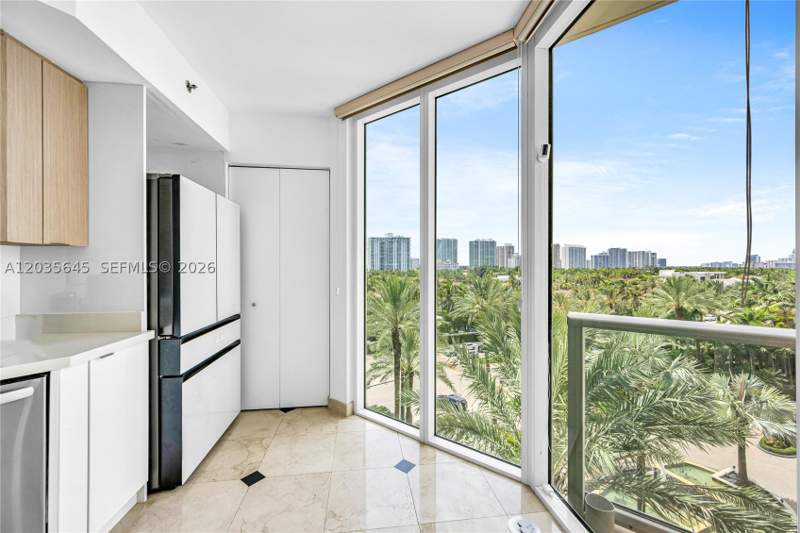 3 bedroom Condominium at 19333 Collins Ave 709, Ocean One Condo, Sunny Isles Beach — photo 5