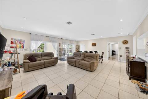 8250 SW 118th Ter, Miami FL - photo 21 of 63