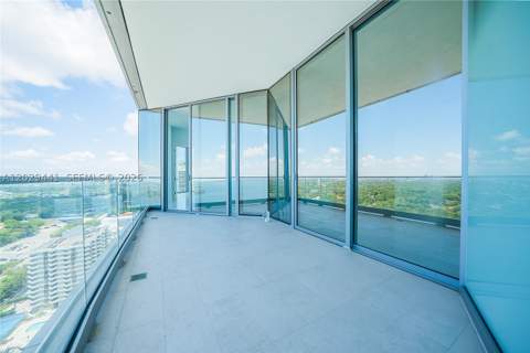 175 SE 25th Rd 2103, Miami FL - photo 23 of 27