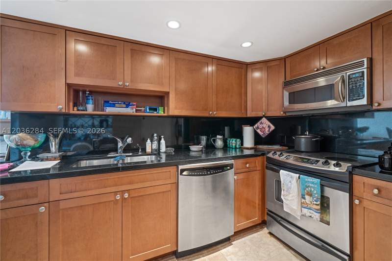 2 bedroom Condominium at 11 Island Ave 1708, Costa Brava Condo, Miami Beach — photo 4