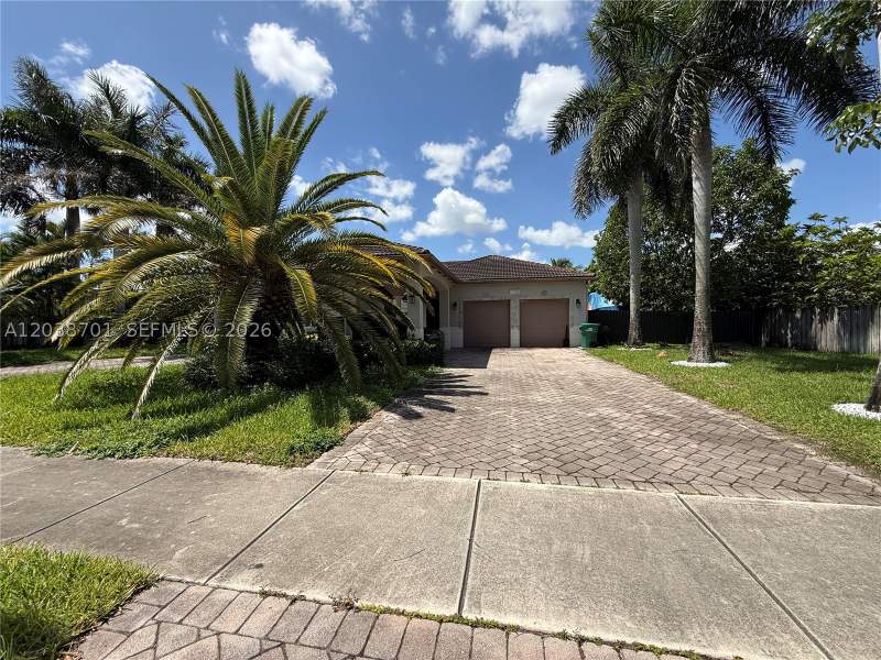 4 bedroom SingleFamilyResidence at 16940 SW 296th St, Virginia Estates, Homestead — photo 5