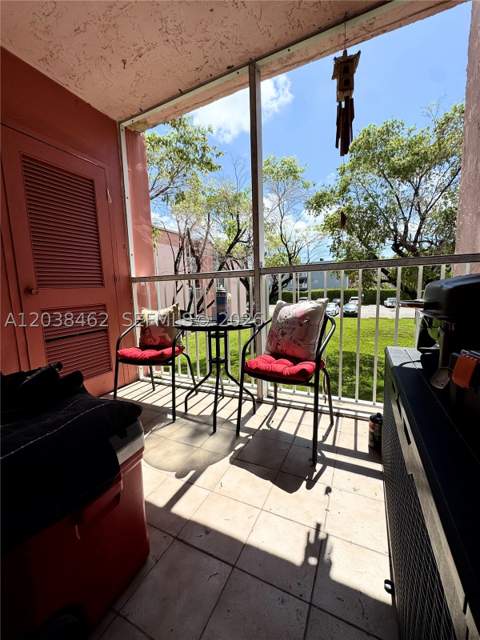 19729 SW 114th Ave 250, Miami FL - photo 10 of 10