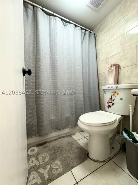 19729 SW 114th Ave 250, Miami FL - photo 6 of 10