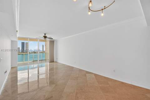 3330 NE 190th St 1611, Aventura FL - photo 10 of 38