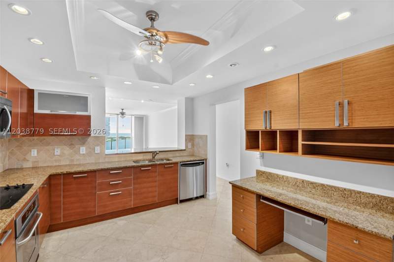 3 bedroom Condominium at 3330 NE 190th St 1611, Aventura Marina Condo Num, Aventura — photo 4