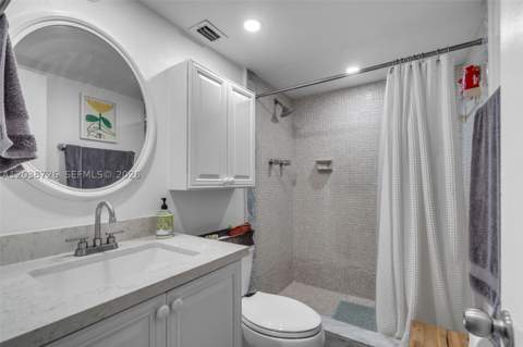 150 Ocean Lane Dr 7C, Key Biscayne FL - photo 18 of 22