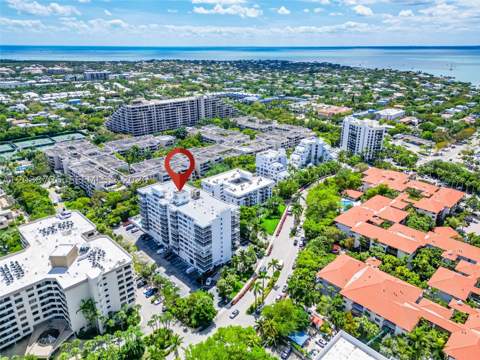150 Ocean Lane Dr 7C, Key Biscayne FL - photo 20 of 22