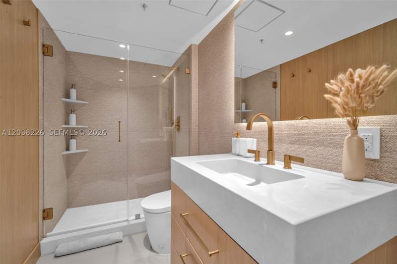 3 bedroom Condominium at 9201 Collins Ave (Remodel & Furniture) 422, The Waverly At Surfside B, Surfside — photo 4