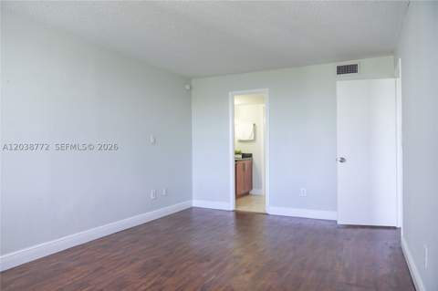 482 NW 165th St Rd A504, Miami FL - photo 18 of 41