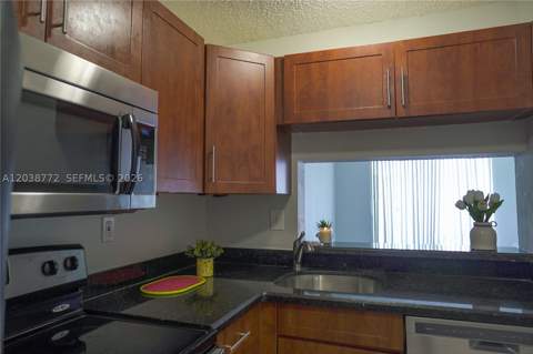 482 NW 165th St Rd A504, Miami FL - photo 9 of 41