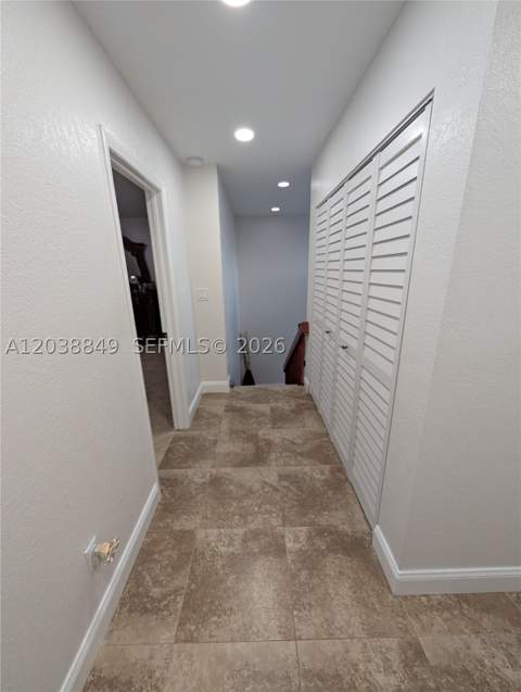 8275 NW 186th St 801, Hialeah FL - photo 17 of 39
