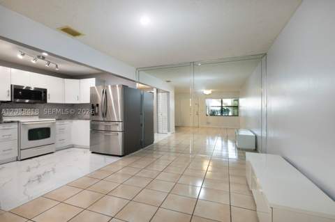 12940 SW 64th Ln 312-3, Miami FL - photo 10 of 17