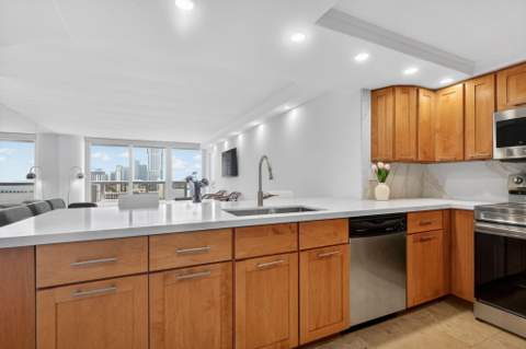 1717 N Bayshore Drive A-2935, Miami FL - photo 17 of 68