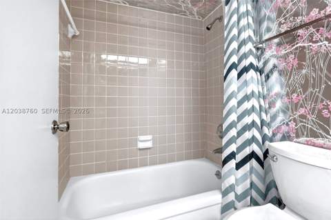 301 174th St 1905 + Den, Sunny Isles Beach FL - photo 18 of 55