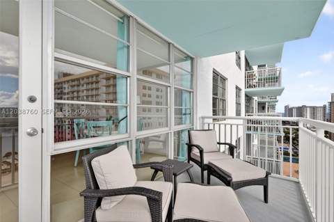 301 174th St 1905 + Den, Sunny Isles Beach FL - photo 7 of 55