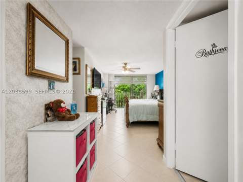 210 174th St M18, Sunny Isles Beach FL - photo 12 of 14