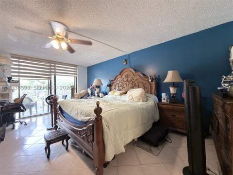 210 174th St M18, Sunny Isles Beach FL - photo 13 of 14