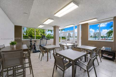 18000 N Bay Rd 902, Sunny Isles Beach FL - photo 21 of 25
