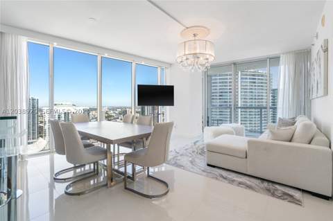 475 Brickell Ave 4315, Miami FL - photo 22 of 42