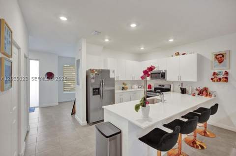 12859 SW 243rd Ter, Homestead FL - photo 9 of 36