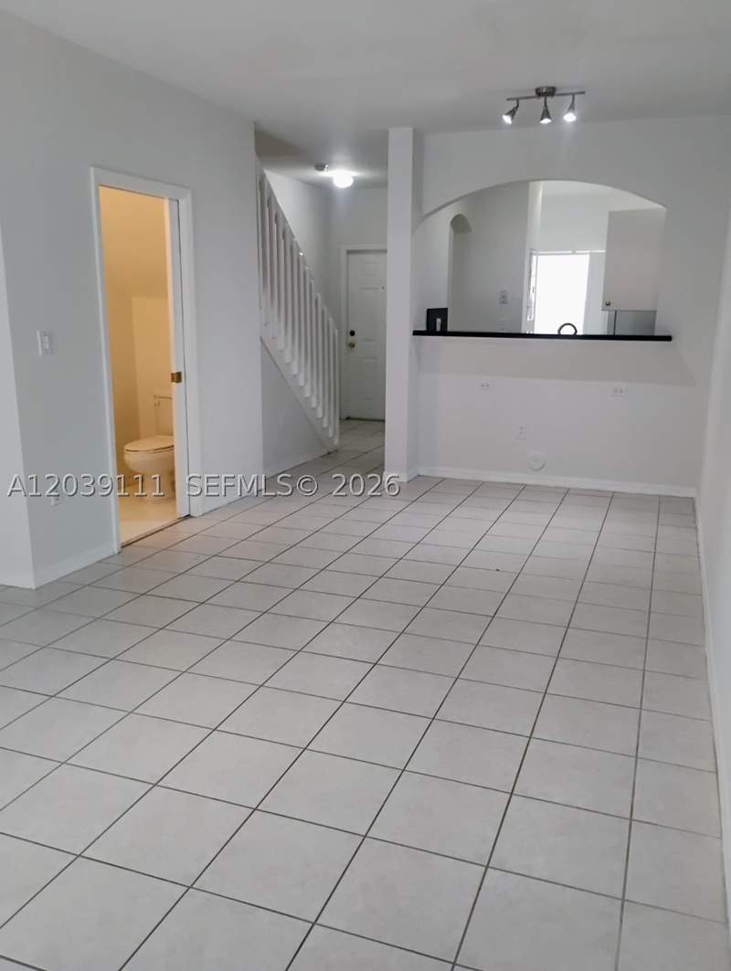 2 bedroom Condominium at 5725 NW 114th Path 107, Las Brisas At Doral Condo, Doral — photo 5