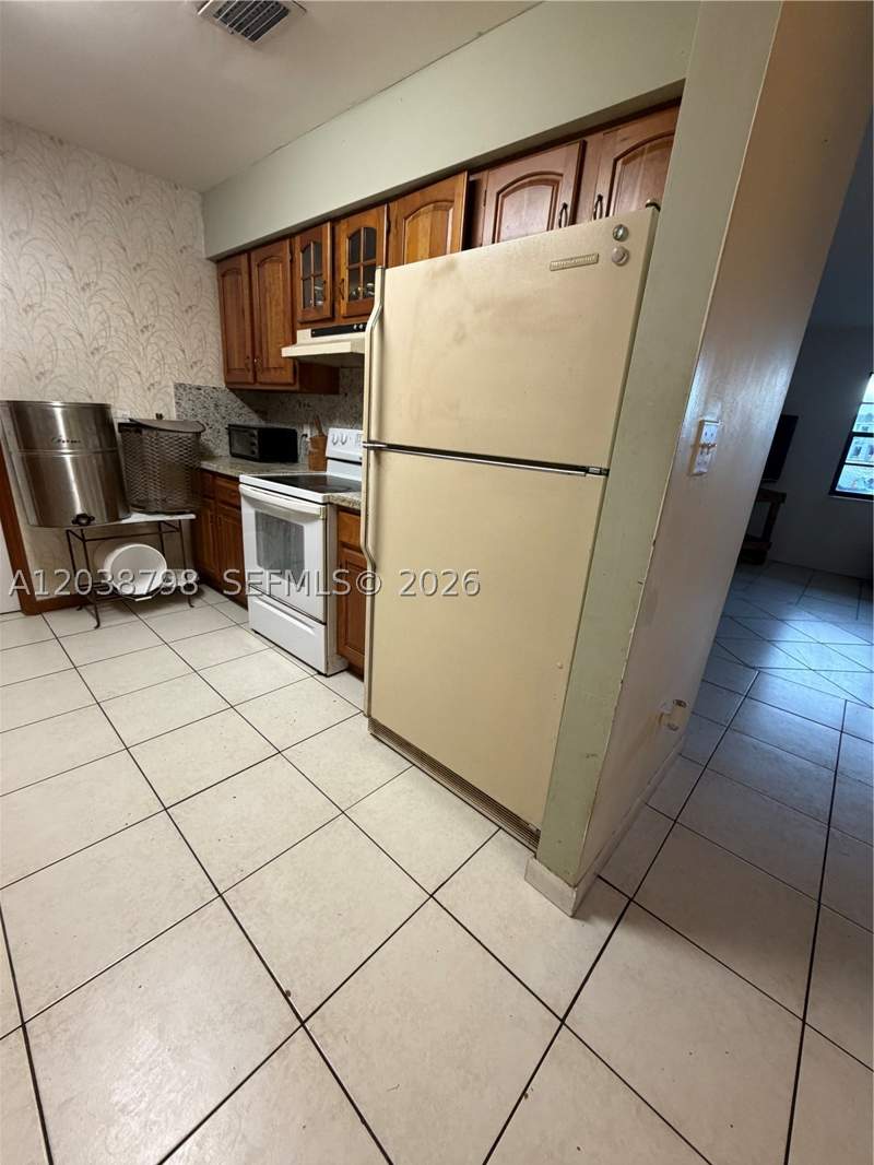 3 bedroom SingleFamilyResidence at 18940 SW 358th St, Lucille Park, Homestead — photo 4