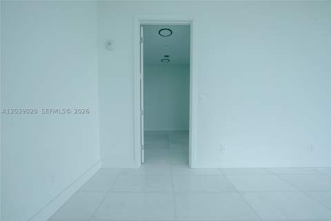 175 SE 25th Rd 2704, Miami FL - photo 12 of 26