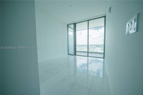 175 SE 25th Rd 2704, Miami FL - photo 22 of 26