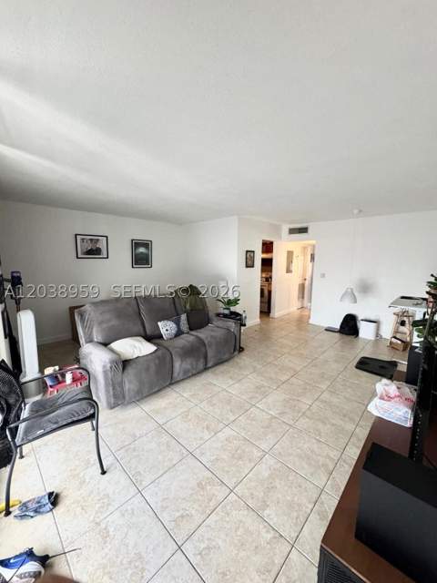 1100 Alton Rd 5D, Miami Beach FL - photo 14 of 33