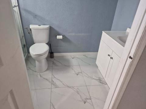 7211 NW 174th Terrace 203, Hialeah FL - photo 12 of 16