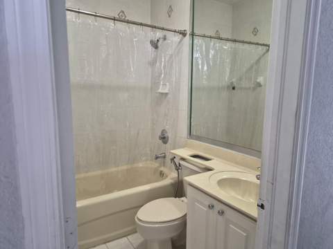 7211 NW 174th Terrace 203, Hialeah FL - photo 9 of 16