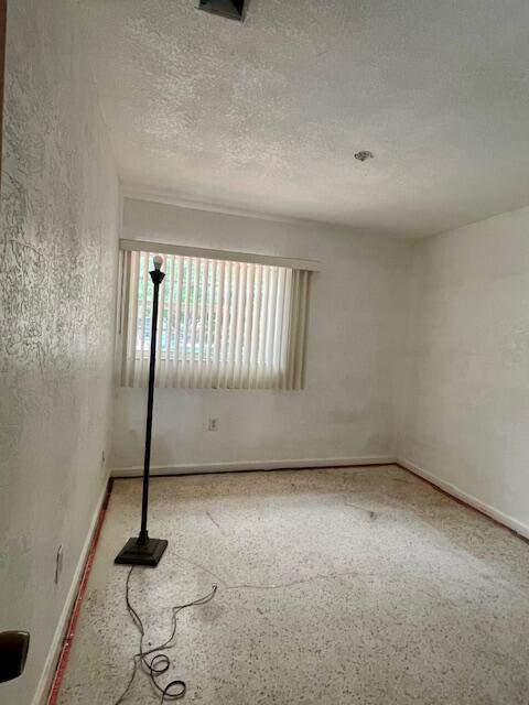 3930 NW 207 St Road, Miami Gardens FL - photo 15 of 25
