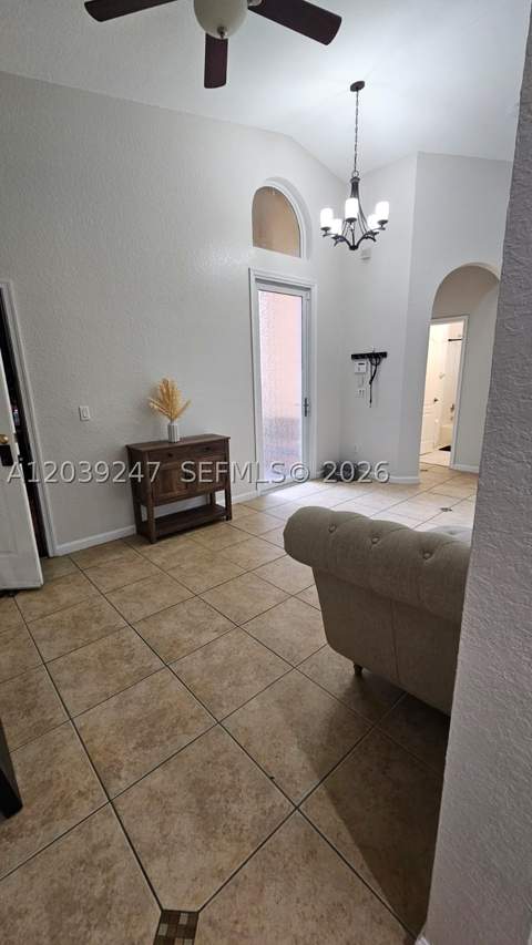 4120 NE 22 Nd Ct, Homestead FL - photo 7 of 26