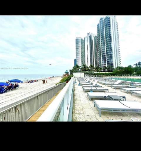 19201 Collins Avenue 1038, Sunny Isles Beach FL - photo 12 of 17