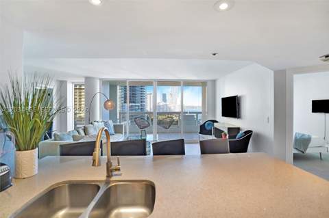 1717 N Bayshore Dr A-1740, Miami FL - photo 10 of 62