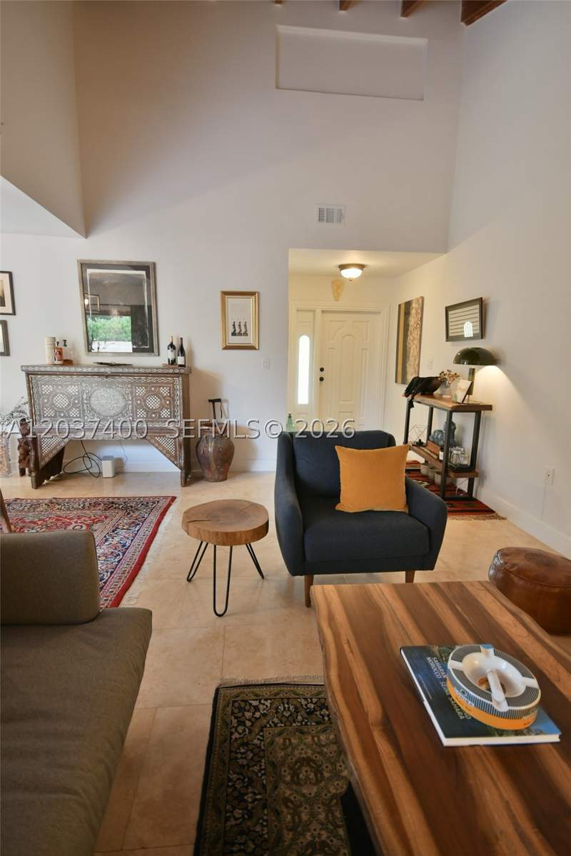 3 bedroom SingleFamilyResidence at 12978 SW 91st Pl, Briar Lake, Miami — photo 2