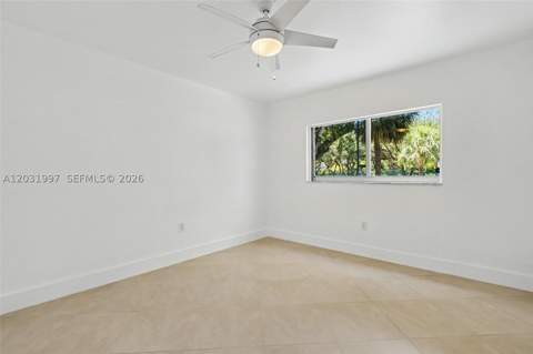 445 SW 11th St 102, Miami FL - photo 13 of 28