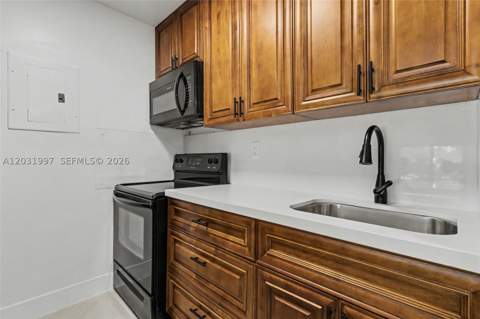 445 SW 11th St 102, Miami FL - photo 9 of 28