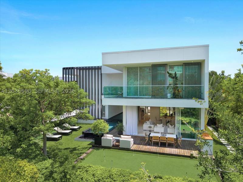 4 bedroom SingleFamilyResidence at 810 W 47 Ct, 4701 NORTH MERIDIAN CONDO, Miami Beach — photo 1